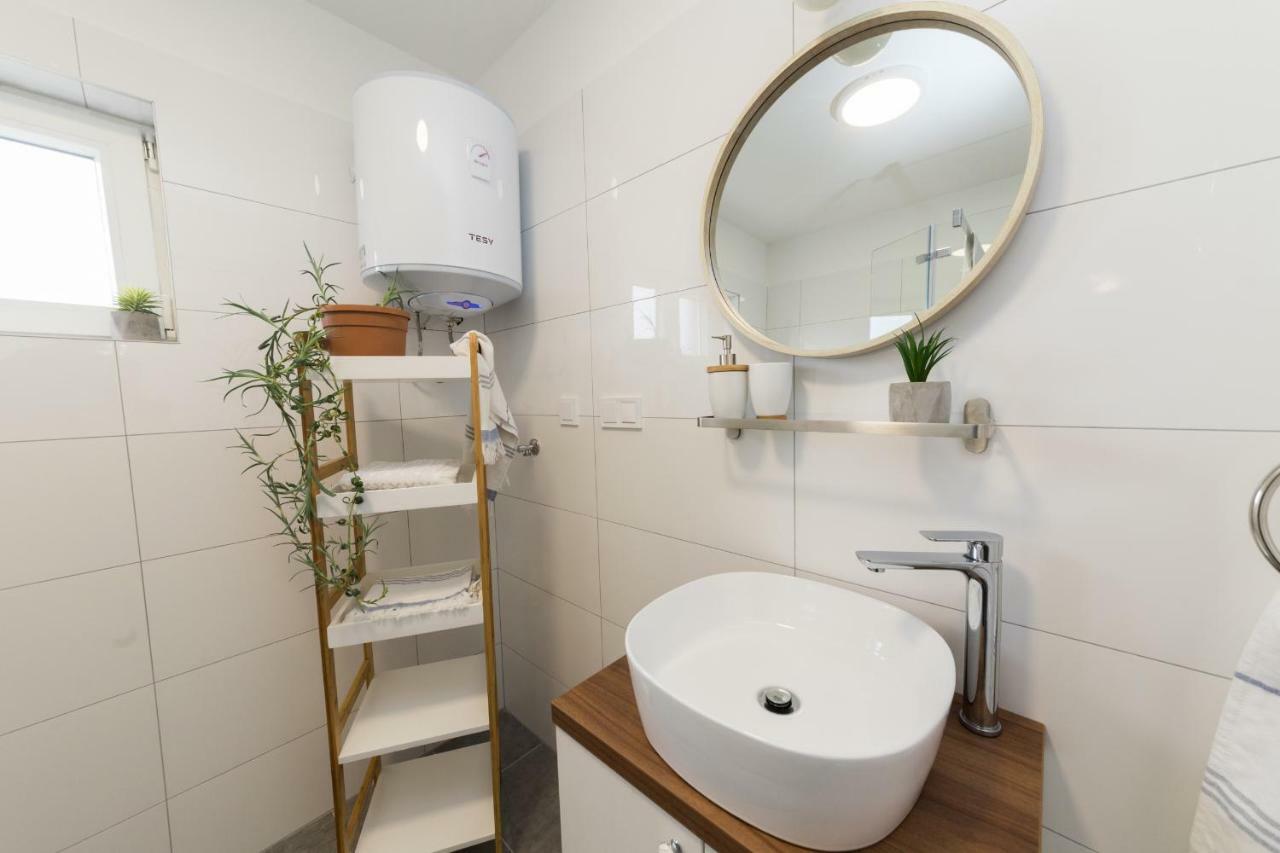 Zara Apartment *